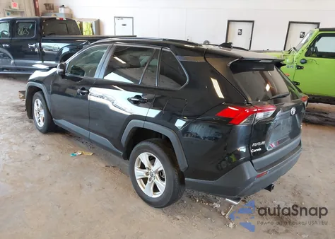 2021 Toyota Rav4 Xle from USA, damaged, VIN 2T3P1RFVXMC171120